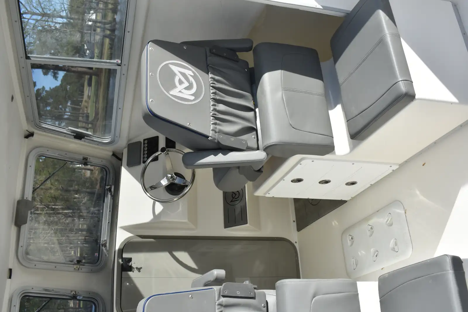 245 Cabin XL interior